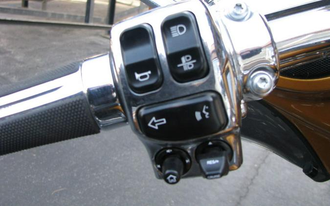 2015 Harley-Davidson® FLHTKSE - CVO™ Limited