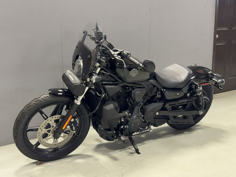 RH975 2025 Nightster®