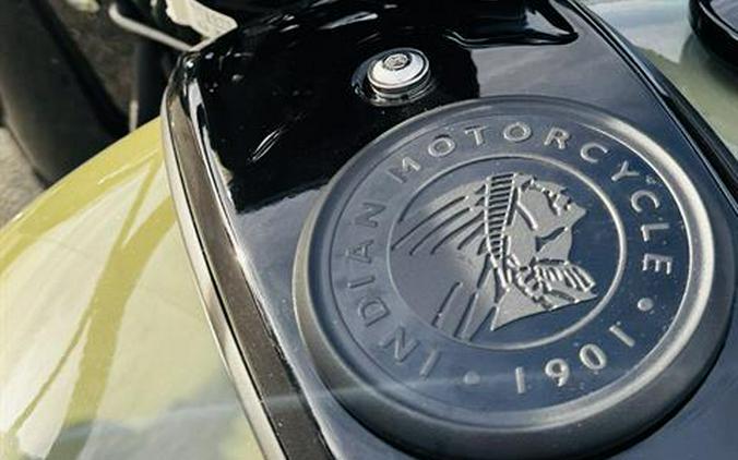 2025 Indian Motorcycle Super Chief Dark Horse