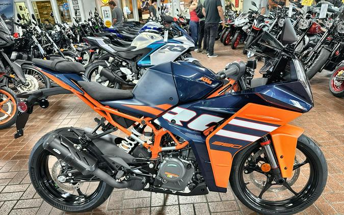 2024 KTM RC 390