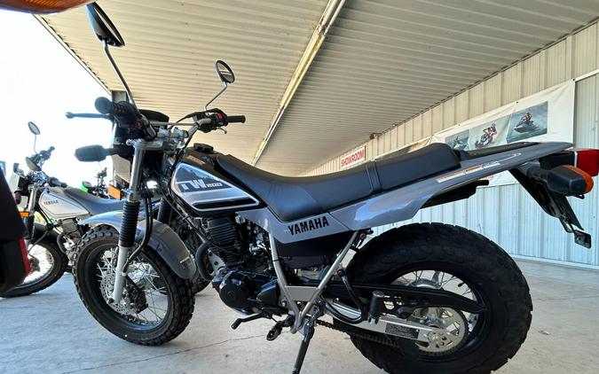 2021 Yamaha TW200