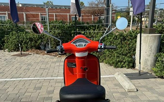 2023 Vespa Primavera 150 Color Vibe