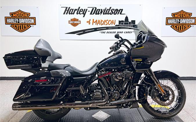 2022 Harley-Davidson CVO ROAD GLIDE FLTRXSE 5,850 Miles