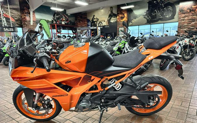 2024 KTM RC 390