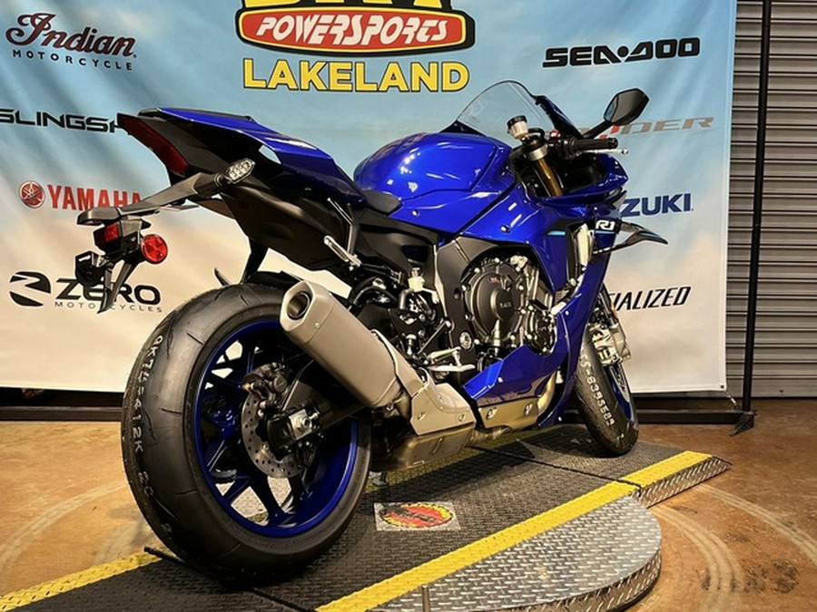 2026 Yamaha YZF R1