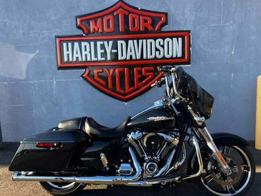 2017 Harley-Davidson STREET GLIDE SPECIAL