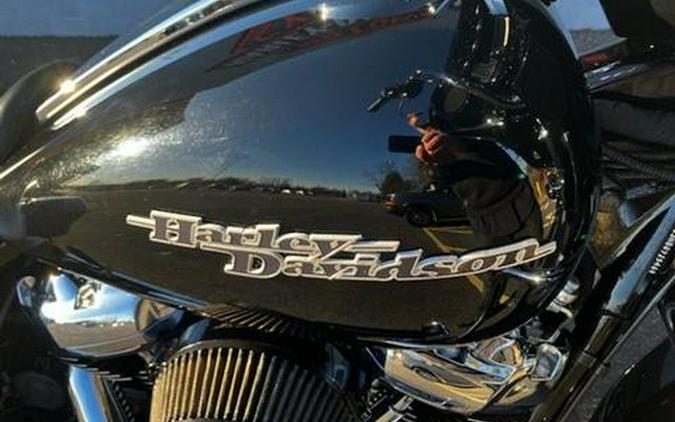 2017 Harley-Davidson STREET GLIDE SPECIAL