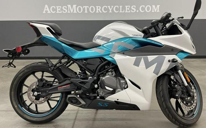 2022 CFMoto 300SS