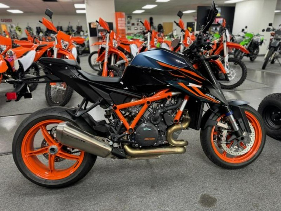 2023 KTM 1290 Super Duke R Evo