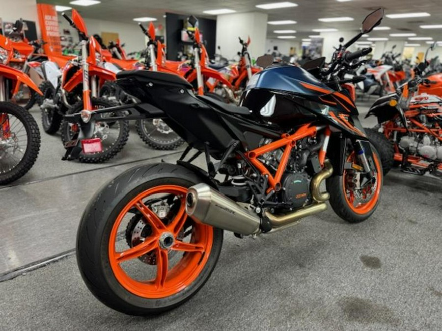 2023 KTM 1290 Super Duke R Evo