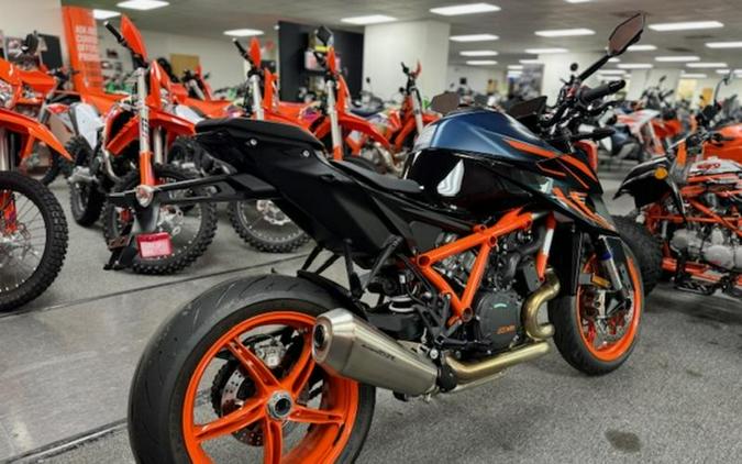 2023 KTM 1290 Super Duke R Evo