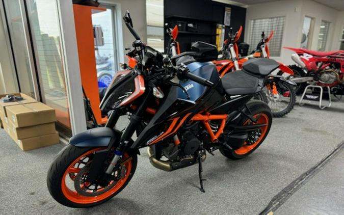 2023 KTM Super Duke 1290 R EVO