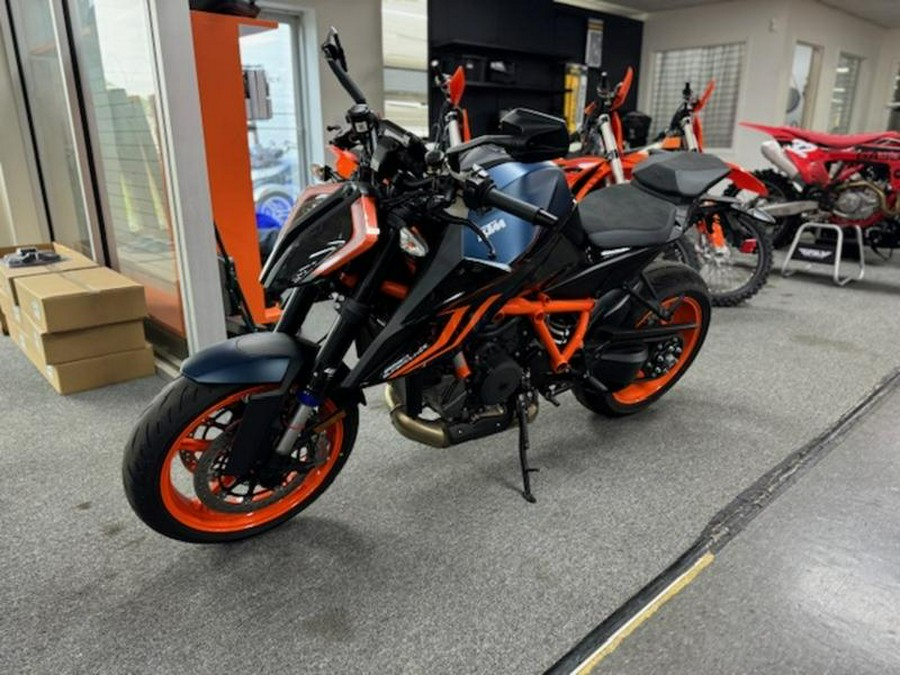 2023 KTM 1290 Super Duke R Evo