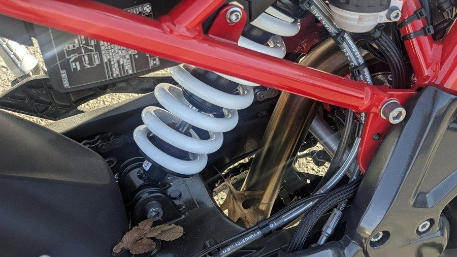 2025 BMW G 310 R Style Sport