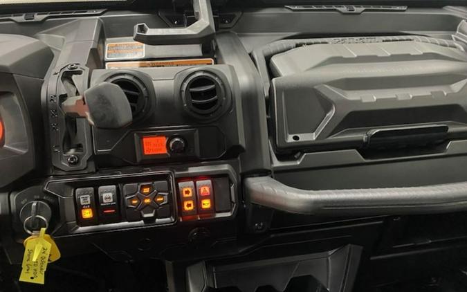 2024 Can-Am® 2024 DEFENDER MAX LTD CAB HD10 GRAY SKU # 6MRB