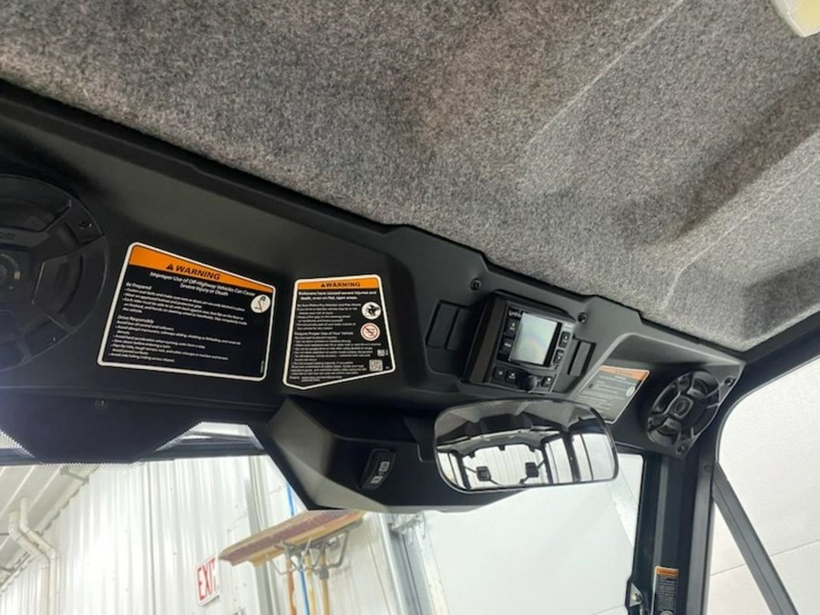 2024 Can-Am® 2024 DEFENDER MAX LTD CAB HD10 GRAY SKU # 6MRB