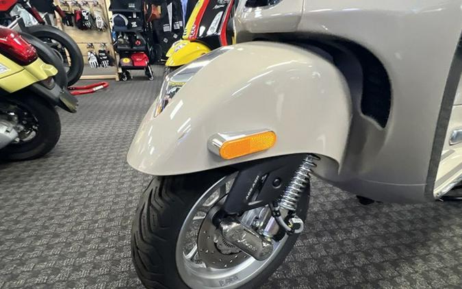 2025 Vespa GTS 310