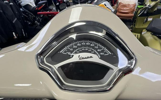 2025 Vespa GTS 310