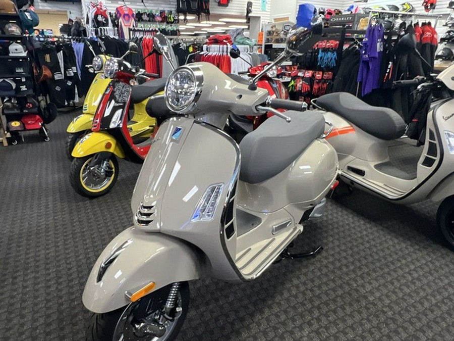 2025 Vespa GTS 310