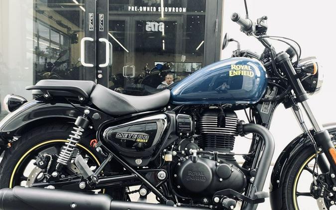 2024 Royal Enfield Meteor 350 Fireball Blue