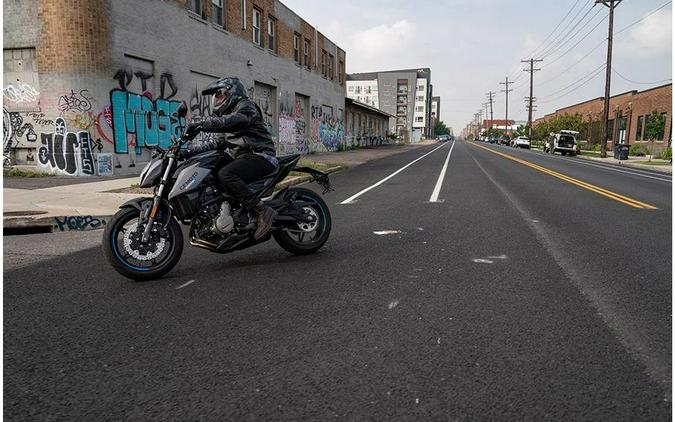 2022 650NK - CFMOTO