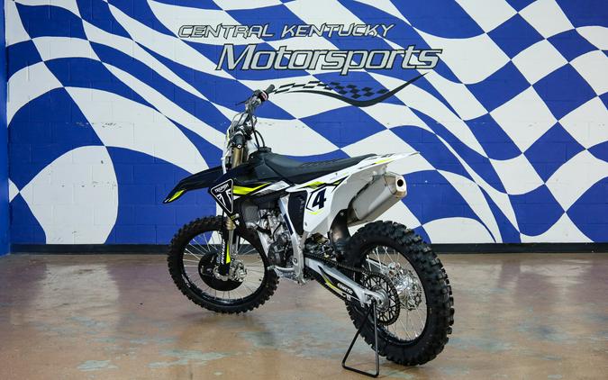2025 TF450-RC Edition - Triumph