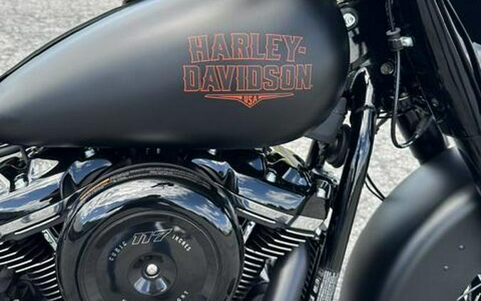 2026 Harley-Davidson® Deadwood™ Black Denim