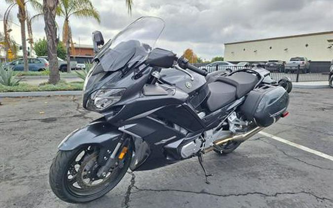 2021 Yamaha FJR1300ES