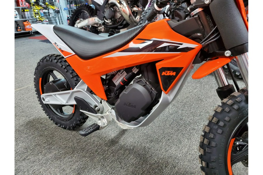 2024 KTM SX-E 2