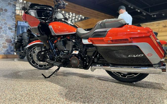 2024 Harley-Davidson FLTRXSE - CVO Road Glide