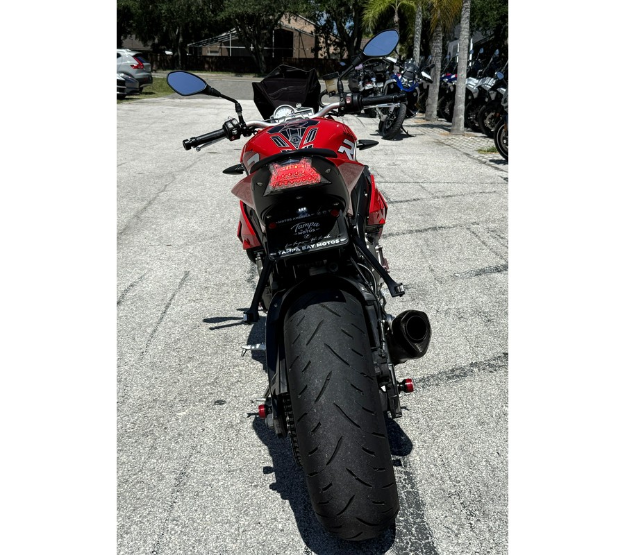 2016 BMW S 1000 R