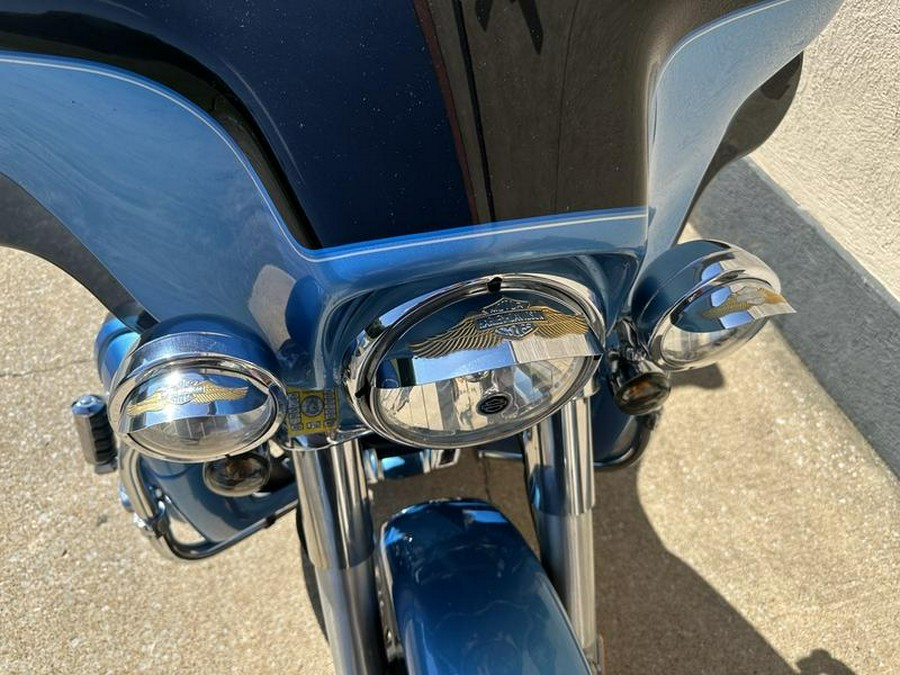 2011 Harley-Davidson® FLHTCUTG - Tri Glide® Ultra