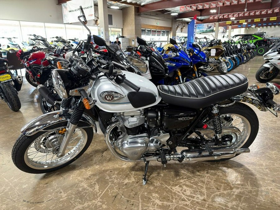 2026 Kawasaki W800 ABS