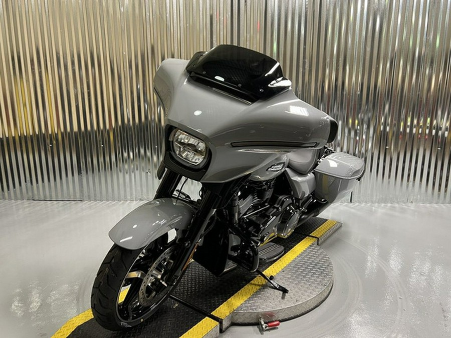 2026 Harley-Davidson FLHX - Street Glide