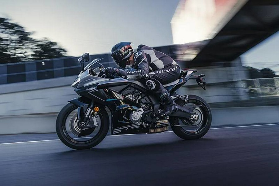 2026 675SS - CFMOTO