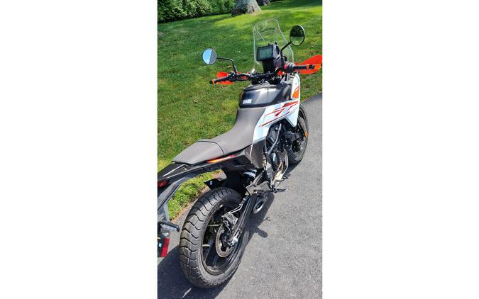 2026 390 ADVENTURE X WHITE - KTM