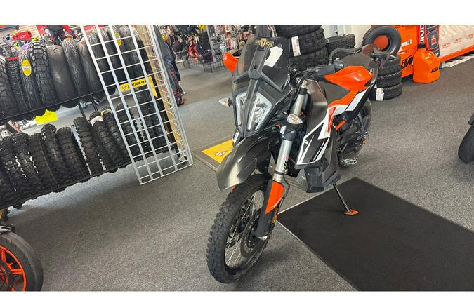 2020 KTM 790 Adventure R - Orange / White
