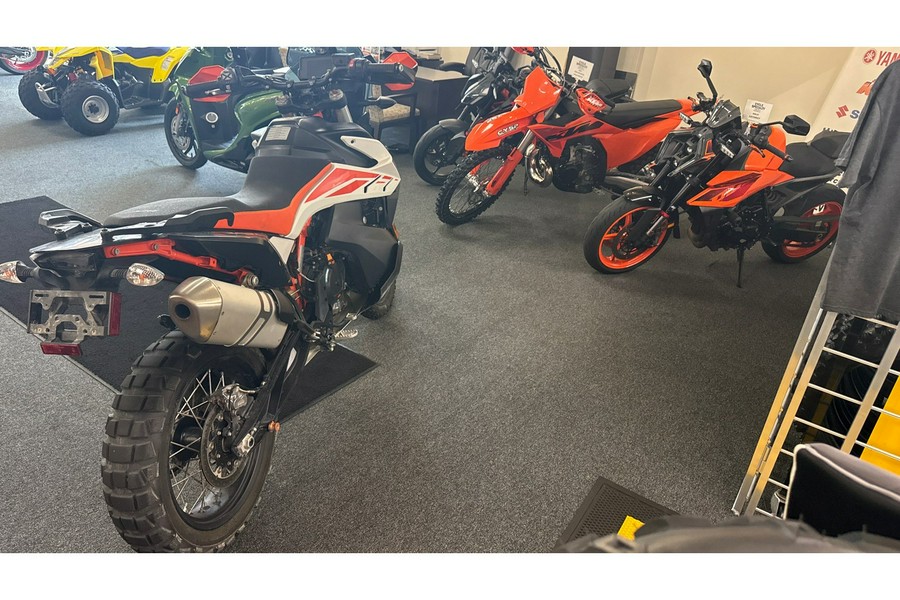 2020 790 Adventure R - Orange / White - KTM