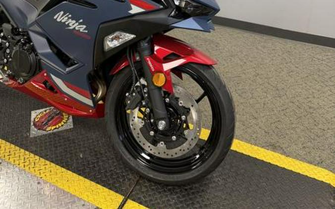 2026 Kawasaki Ninja® 500 ABS Metallic Matte Twilight Blue