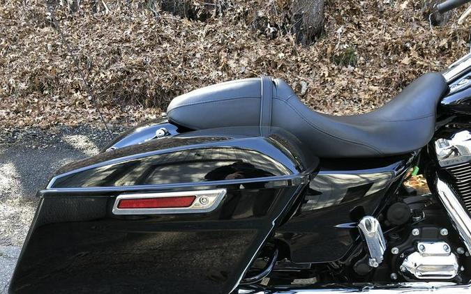 2022 Harley-Davidson® FLTRX - Road Glide®