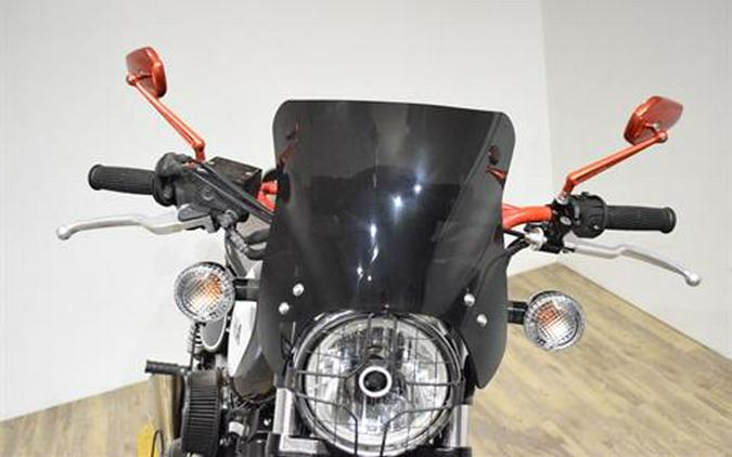 2017 Yamaha SCR950