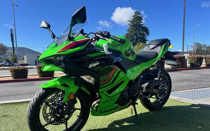 2024 Kawasaki Ninja® 500 KRT Edition