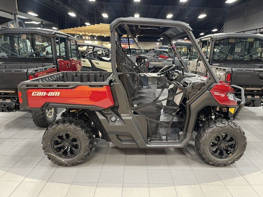 2024 Can-Am™ Defender XT HD9