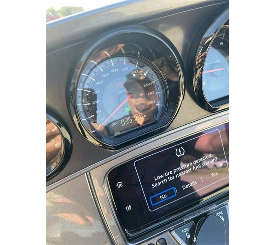 2019 Harley-Davidson® FLHTKSE - CVO™ Limited