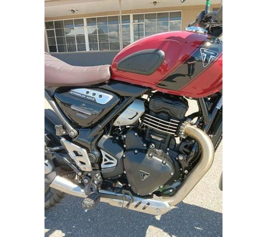 2025 Triumph Scrambler 400 X Carnival Red / Phantom Black
