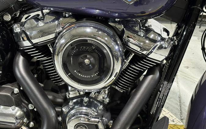 2026 Harley-Davidson® Heritage Classic Purple Abyss Black Cast Wheels