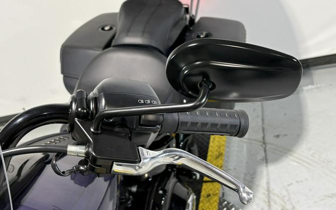 2026 Harley-Davidson® Heritage Classic Purple Abyss Black Cast Wheels