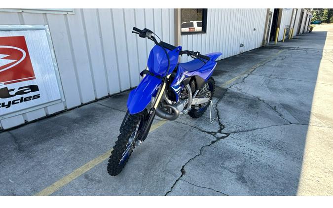 2025 YZ250 - Yamaha