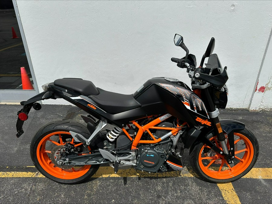 2016 KTM 390 DUKE