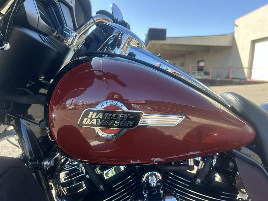 2024 Harley-Davidson® FLHTCUTG - Tri Glide® Ultra